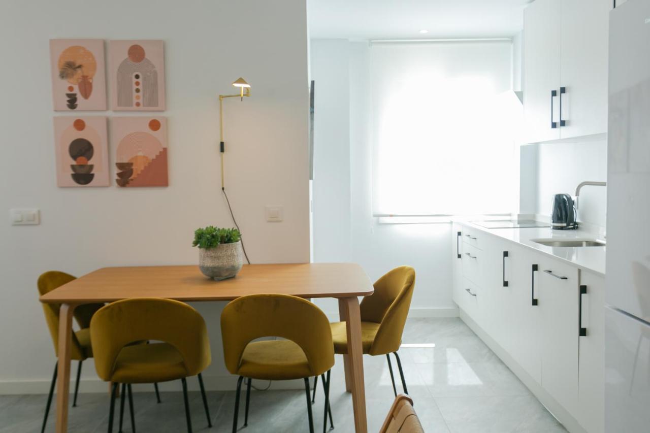Lujoso Apartamento Con Piscina Compartida 3 세비야 외부 사진
